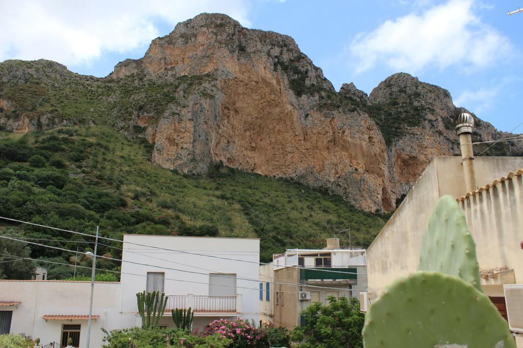 Appartamenti Da Clarissa Macari Luaran gambar
